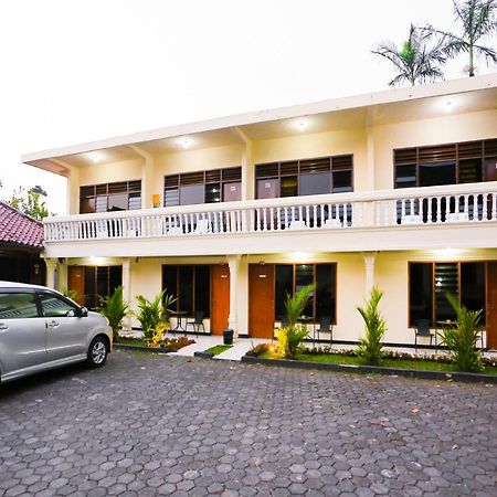 Oyo 93136 Hotel Santo Djaya 2 Bogor Luaran gambar