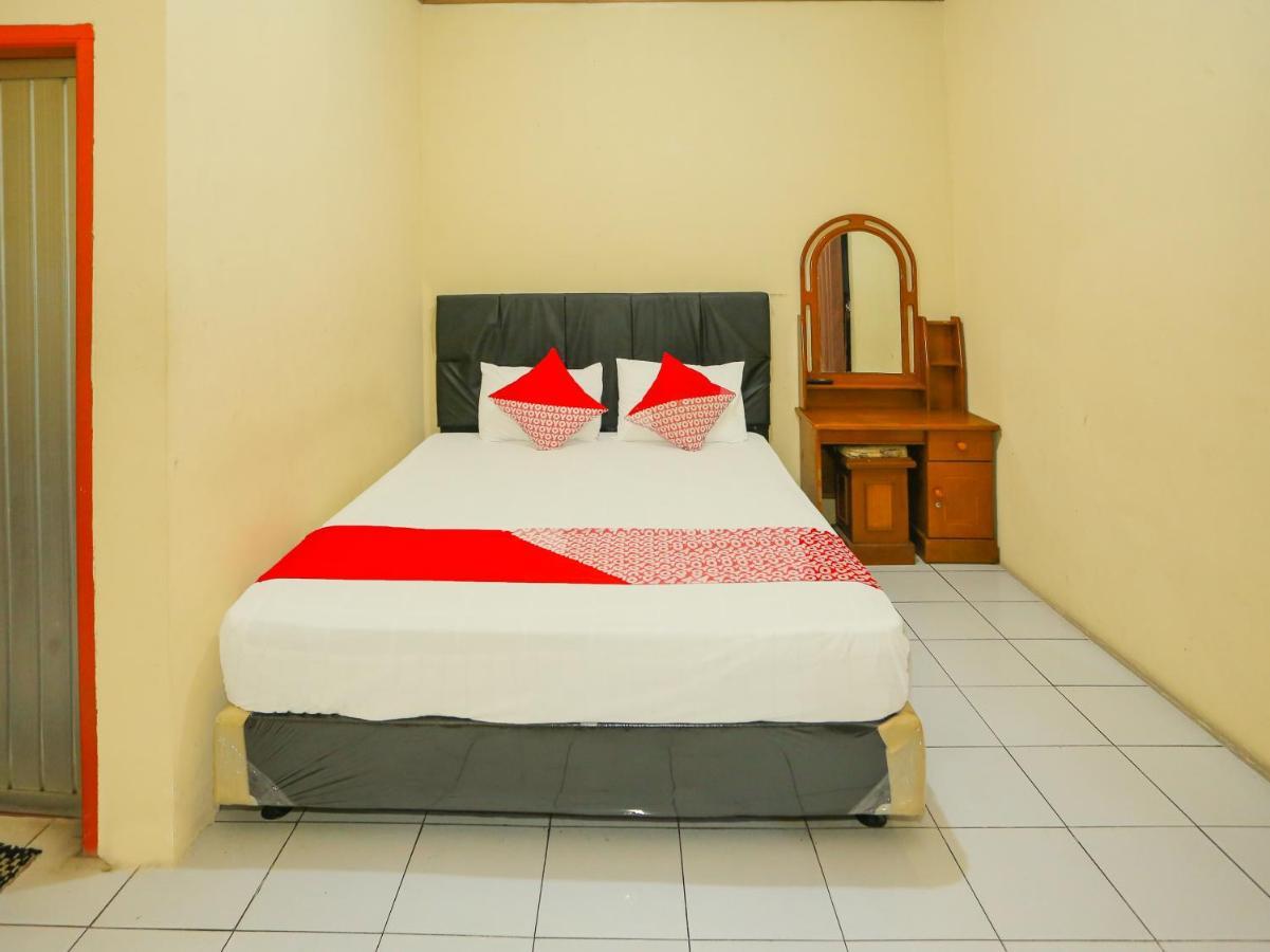 Oyo 93136 Hotel Santo Djaya 2 Bogor Luaran gambar