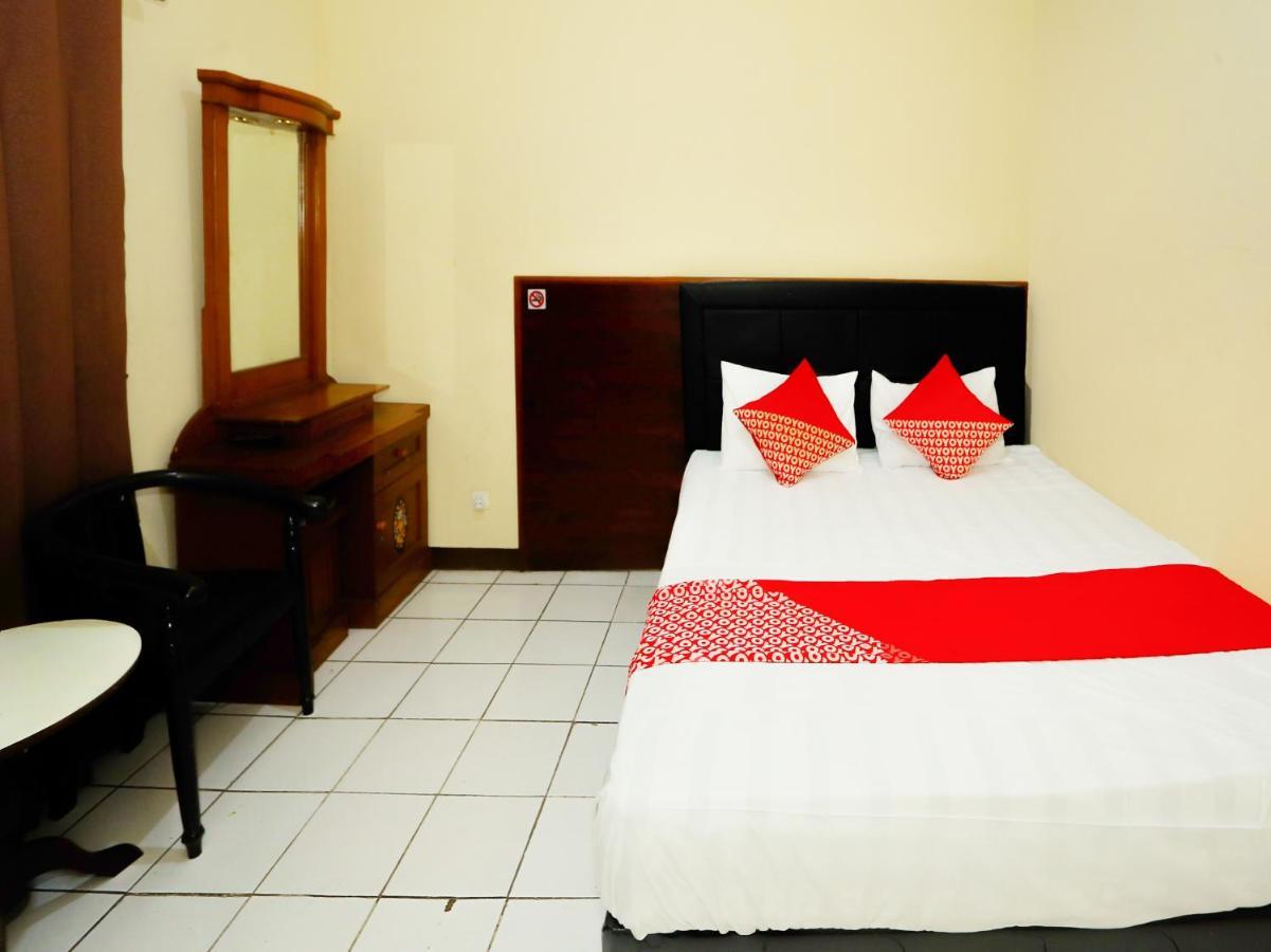 Oyo 93136 Hotel Santo Djaya 2 Bogor Luaran gambar